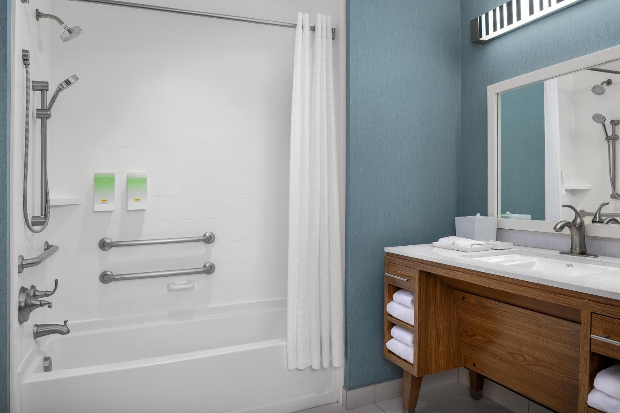 Home2 Suites By Hilton Tallahassee State Capitol Екстериор снимка